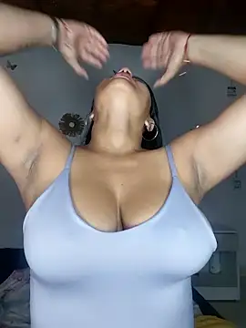 Snapshot of alison_villalobo chatting on 06-11-26, 02:53 alison villalobo online show from 06-11-26, 02:53
