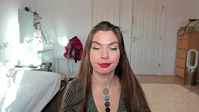 Snapshot of Rolla_Coaster chatting on 01-25-25, 04:03 Rolla Coaster online show from 01-25-25, 04:03