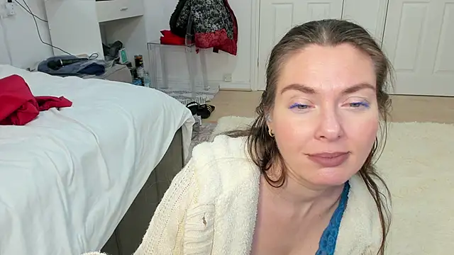 Snapshot of Rolla_Coaster chatting on 01-31-25, 03:09 Rolla Coaster online show from 01-31-25, 03:09