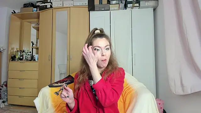 Snapshot of Rolla_Coaster chatting on 03-18-25, 02:36 Rolla Coaster online show from 03-18-25, 02:36