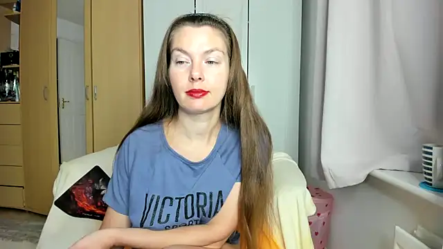 Snapshot of Rolla_Coaster chatting on 10-12-25, 01:15 Rolla Coaster online show from 10-12-25, 01:15