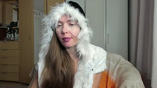 Snapshot of Rolla_Coaster chatting on 12-19-25, 01:23 Rolla Coaster online show from 12-19-25, 01:23