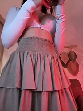 Snapshot of Im_Valentina chatting on 10-30-25, 10:54 Im Valentina online show from 10-30-25, 10:54