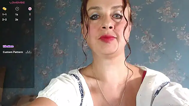 VanezaSmith online show from 09-20-25, 07:09