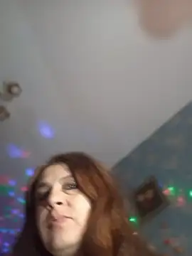 VanezaSmith online show from 04-21-26, 07:50