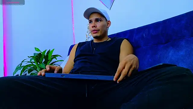 rick03 leto online show from 12-17-25, 04:18