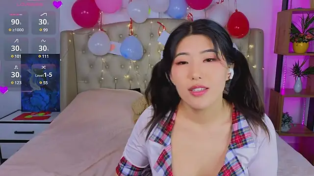 Snapshot of Wendy__Hills chatting on 02-05-25, 07:42 Wendy Hills online show from 02-05-25, 07:42