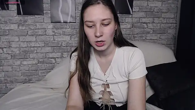 MollyBrams online show from 12-12-24, 12:33