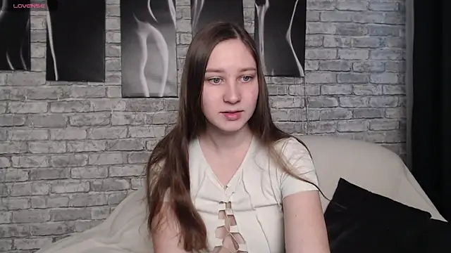 MollyBrams online show from 12-14-24, 05:18