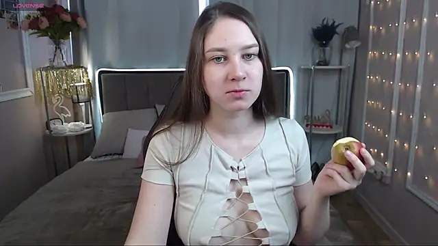 MollyBrams online show from 03-10-25, 05:22