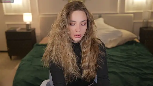 Kisasolo online show from 02-25-26, 10:30