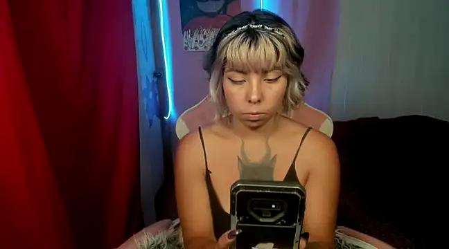 Snapshot of Diosagata chatting on 02-06-25, 04:31 Diosagata online show from 02-06-25, 04:31