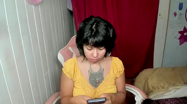 Snapshot of Diosagata chatting on 02-27-25, 09:22 Diosagata online show from 02-27-25, 09:22