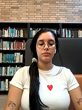 Annya-sweet online show from 10-30-25, 03:02