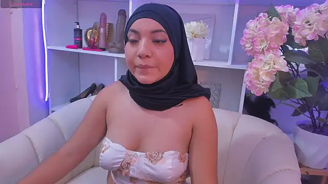 Snapshot of Sooffii_1 chatting on 01-16-25, 07:20 Sooffii 1 online show from 01-16-25, 07:20