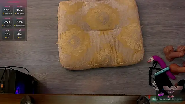 Redhead Shark new online show from 10-02-25, 12:01