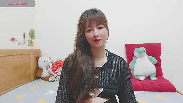 Snapshot of Holygirlsweet777 chatting on 12-19-24, 01:18 Holygirlsweet777 online show from 12-19-24, 01:18