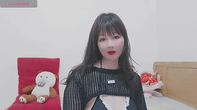 Snapshot of Holygirlsweet777 chatting on 02-14-25, 04:26 Holygirlsweet777 online show from 02-14-25, 04:26