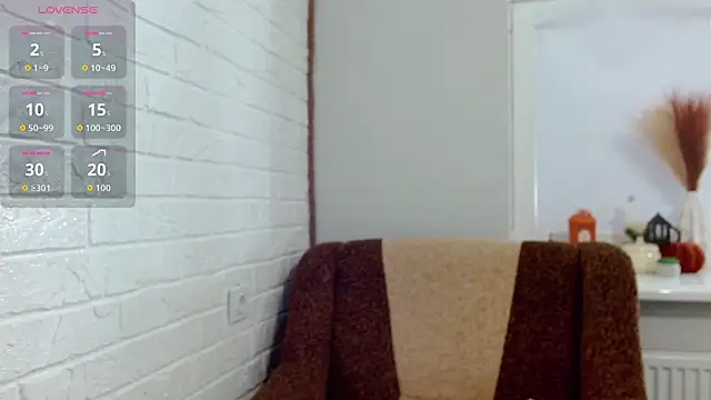 Snapshot of SayMeow_ chatting on 10-31-25, 11:55 SayMeow online show from 10-31-25, 11:55