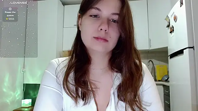 Snapshot of SayMeow_ chatting on 11-13-25, 08:08 SayMeow online show from 11-13-25, 08:08