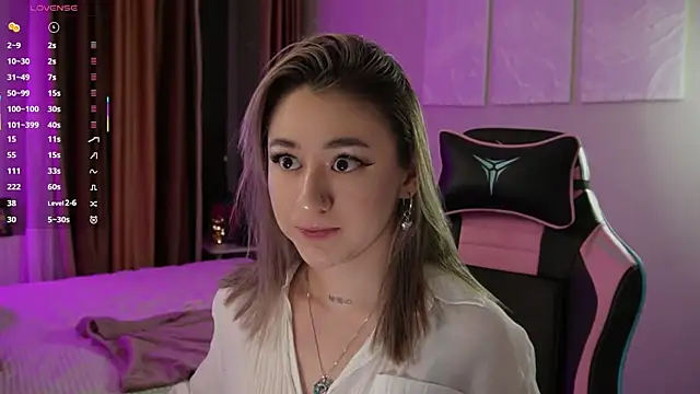 Fiona-Love online show from 01-14-26, 05:18