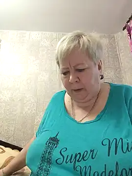 EffectFiona online show from 01-17-25, 04:28