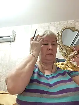 EffectFiona online show from 02-04-25, 11:06