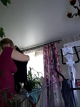 EffectFiona online show from 11-25-25, 04:34