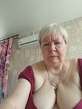 EffectFiona online show from 04-06-26, 04:46