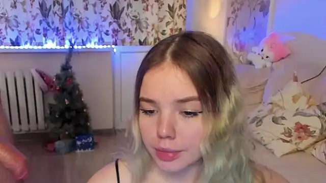 Snapshot of OceanSkyBaby chatting on 01-19-25, 02:57 OceanSkyBaby online show from 01-19-25, 02:57