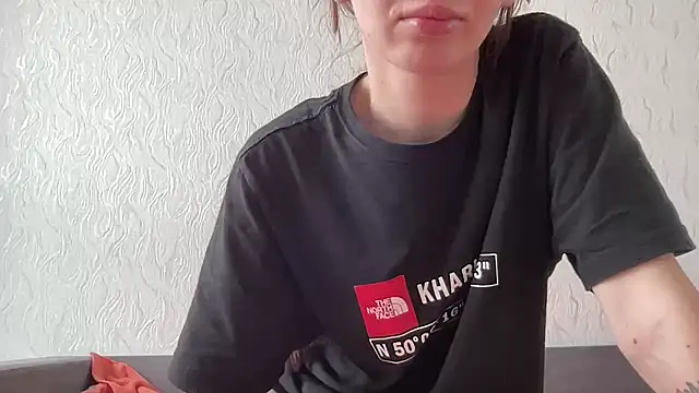 HoneyWiles online show from 07-09-26, 01:15