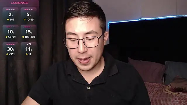 andrewmhilton  online show from 02-02-26, 05:39