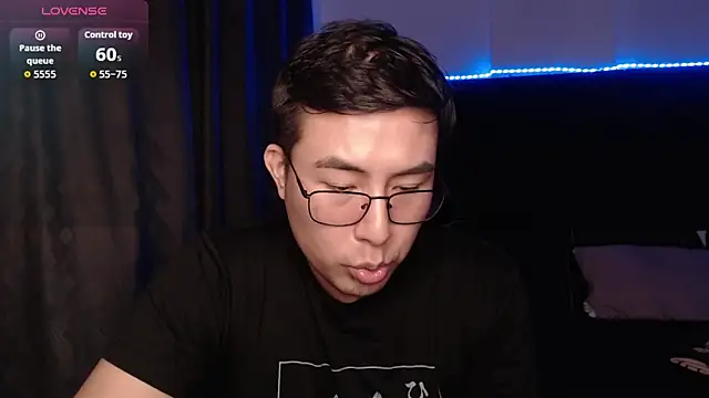 andrewmhilton  online show from 04-01-26, 06:36