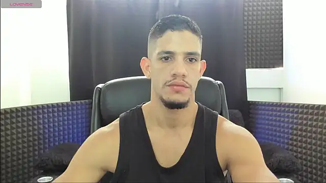 Snapshot of jhonnysnow17 chatting on 06-01-26, 05:58 jhonnysnow17 online show from 06-01-26, 05:58