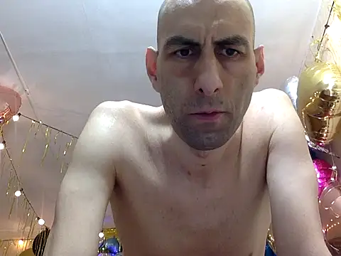 Snapshot of HandsomeAlfie chatting on 03-15-26, 03:23 HandsomeAlfie online show from 03-15-26, 03:23