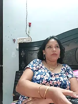 Poojabhabi101 online show from 09-15-25, 05:40