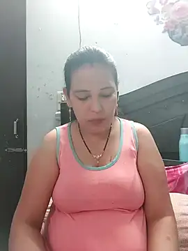 Poojabhabi101 online show from 04-01-26, 06:03