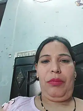 Snapshot of Poojabhabi101 chatting on 06-22-26, 06:21 Poojabhabi101 online show from 06-22-26, 06:21