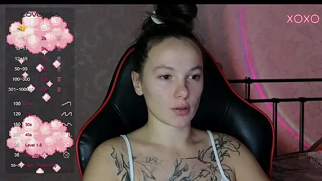 lil luna x online show from 12-13-24, 05:21