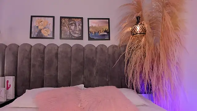 cute  cherry  online show from 04-10-26, 08:24