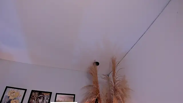 cute  cherry  online show from 04-15-26, 08:20