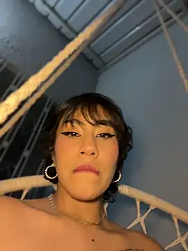 ZahaRoseee online show from 03-26-26, 03:45