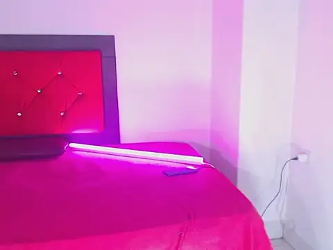 Snapshot of sofia_collenx chatting on 02-11-26, 09:31 sofia collenx online show from 02-11-26, 09:31