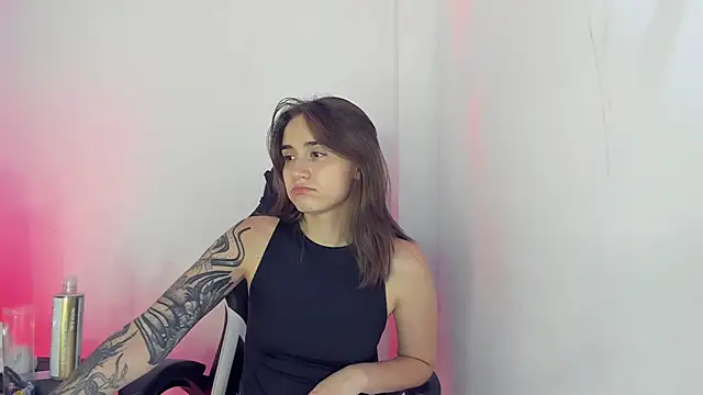  alicerosse2 online show from 03-05-25, 01:10