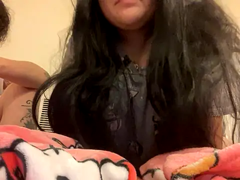 Snapshot of LiverandBrat77 chatting on 11-12-25, 03:51 LiverandBrat77 online show from 11-12-25, 03:51