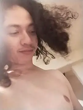 Snapshot of LiverandBrat77 chatting on 11-21-25, 03:49 LiverandBrat77 online show from 11-21-25, 03:49