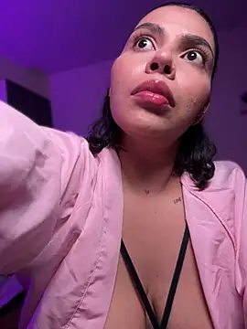 GigiiStone online show from 04-08-26, 11:16