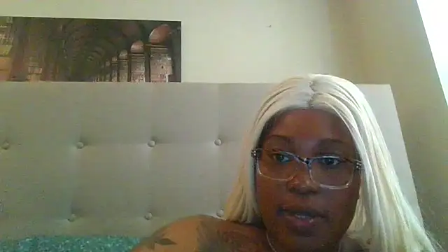 Snapshot of ShaBrimDaPornstar chatting on 06-19-26, 07:06 ShaBrimDaPornstar online show from 06-19-26, 07:06