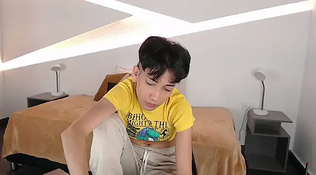 hot little bunny online show from 01-16-25, 11:59