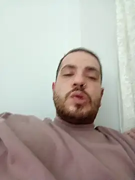 Snapshot of Sexis26 chatting on 03-10-26, 07:52 Sexis26 online show from 03-10-26, 07:52